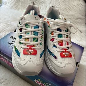 Skechers De’Lights Summer Fiesta tennis shoes